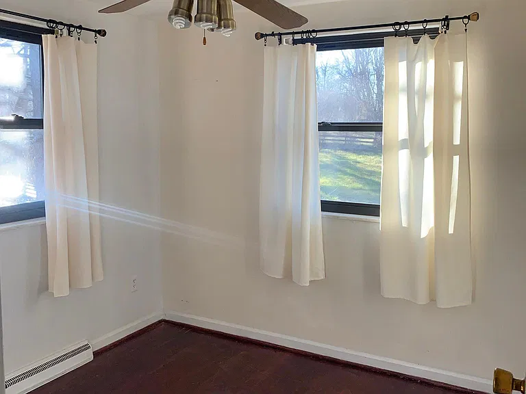 4675 Booth Rd #B — Photo 41