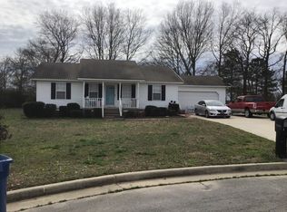 310 Live Oak Ct, Albertville, AL 35950