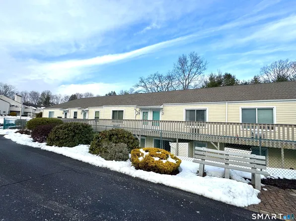 357 East Mitchell Avenue #357, Cheshire, CT 06410