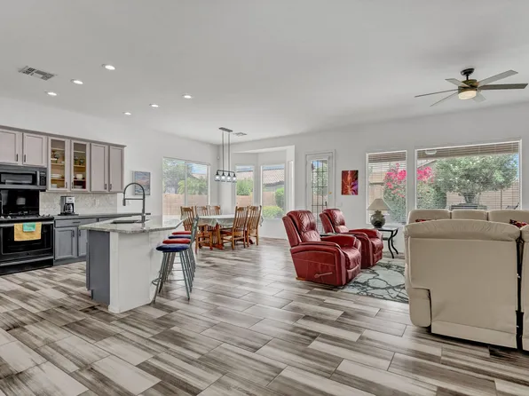 2727 S Drexel, Mesa, AZ 85209