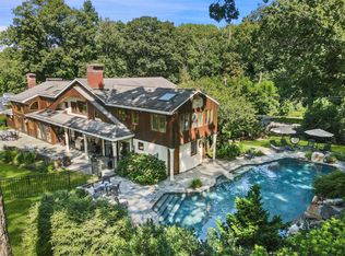 858 Fenimore Rd, Larchmont, NY 10538