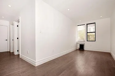 Rented by Platinum Properties