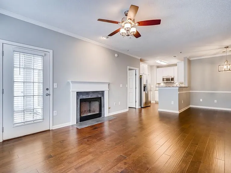 302 Spring Heights Ln SE #302 — Photo 7