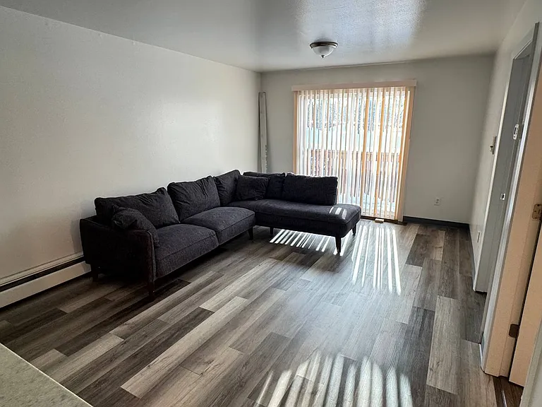 1024 Hoyt St #103 — Photo 7