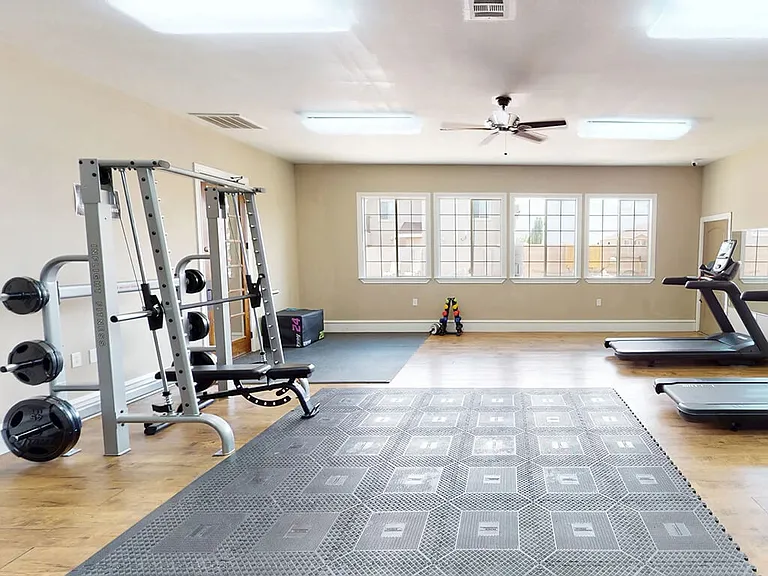 Amenities Designed Around You