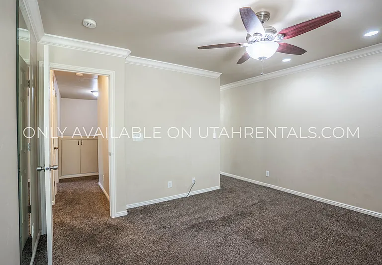 12824 S Timber Run Dr — Photo 11