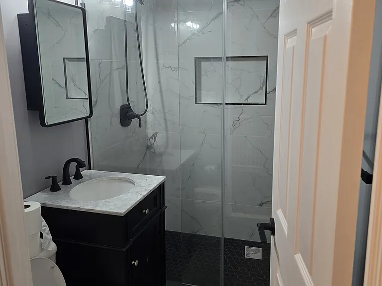 4413 3rd St NW — Photo 23