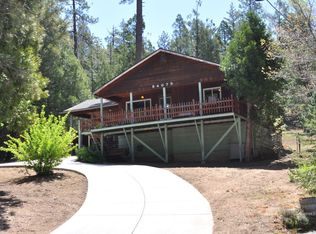 54075 Strawberry Valley Dr, Idyllwild, CA 92549
