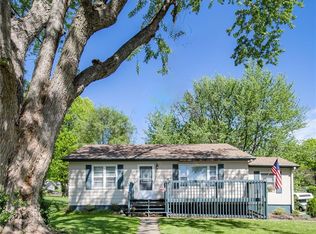 1623 S 39th St, Saint Joseph, MO 64507