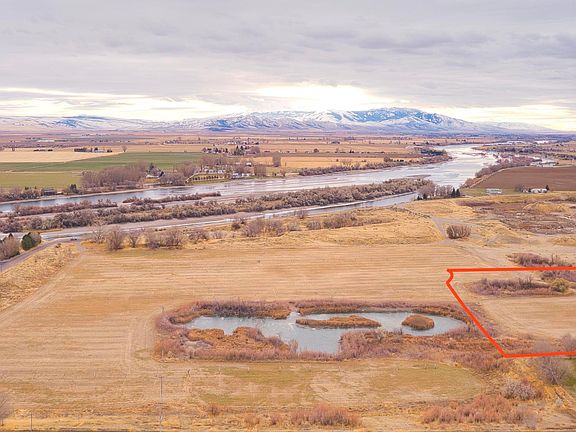 3rd image of Wildflower Ln Lot 4
