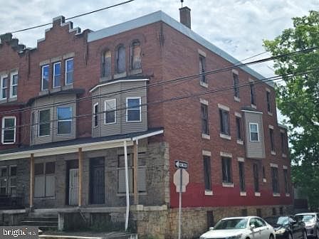 2nd image of 1516-18 W Tioga St