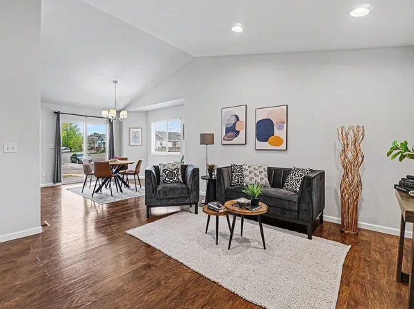 2152 E 11th St, Loveland, CO 80537