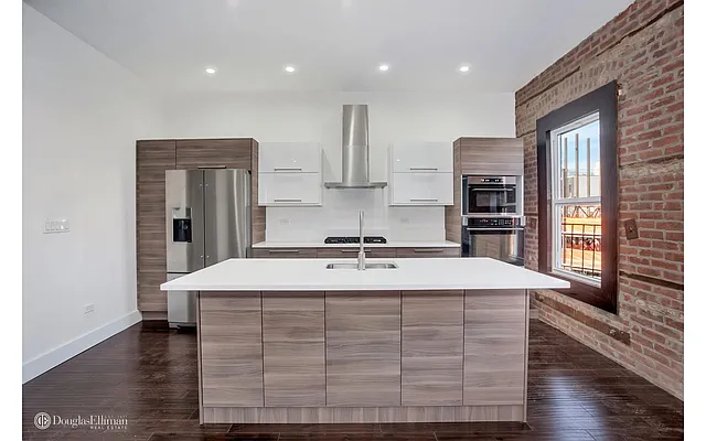 Rented by Douglas Elliman | media 4