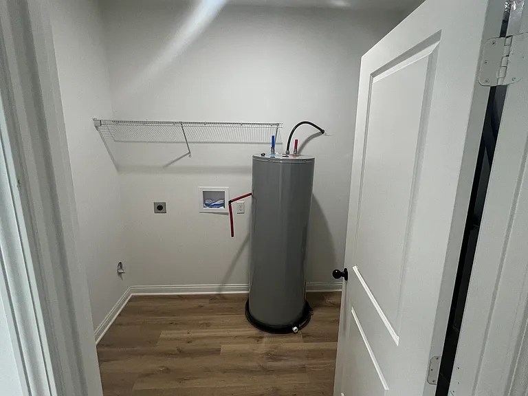 842 Ridgewood Dr #1 — Photo 11