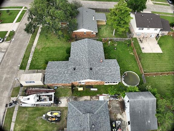 3rd image of 529 Esplanade St