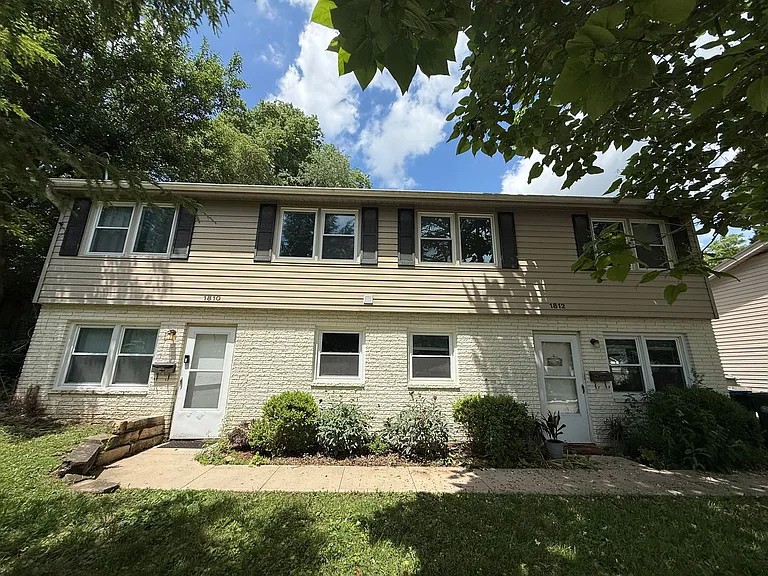 1810 High St — Photo 1