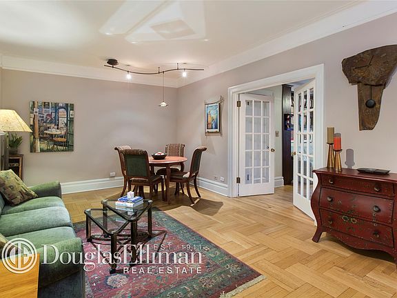 2nd image of 304 W 89th St #4A