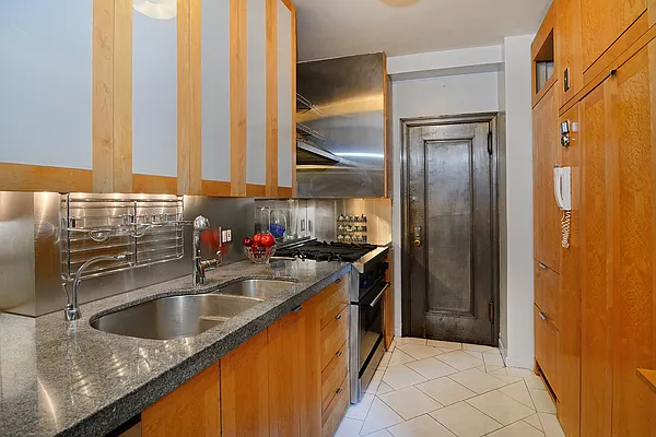 Sold by Corcoran | media 15