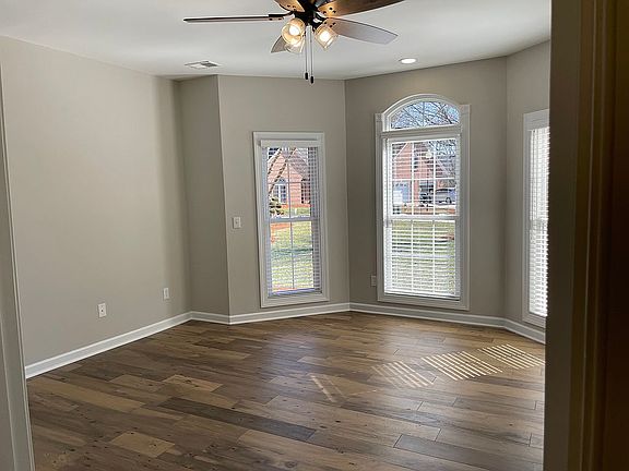 2nd image of 1717 Park Pl