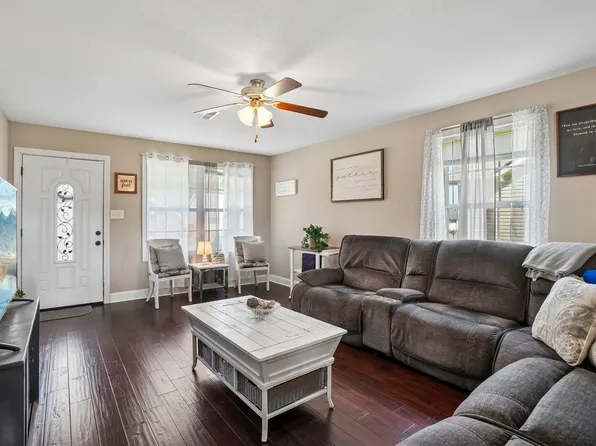 639 Hollow Crst, Clarksville, TN 37042