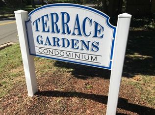 58 Terrace Gdns, Wallingford, CT 06492