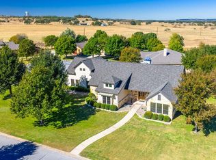 2928 Dry Hollow Dr, Kerrville, TX 78028