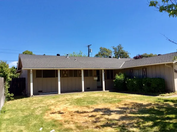 5109 Costa Way, Sacramento, CA 95841