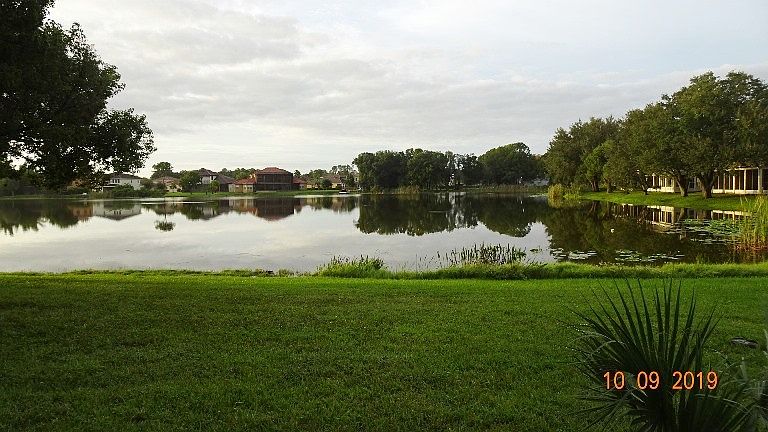 1st image of 6922 Lake Place Ct