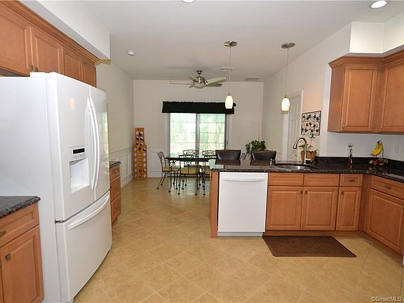 3rd image of 7 Alana Dr #47