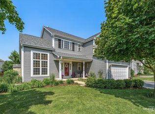 39W382 W Mallory Dr, Geneva, IL 60134