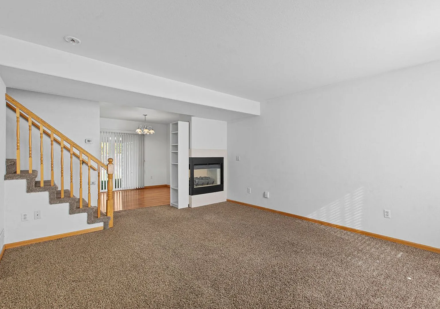 3 Bedroom 3 Bath Townhome — Photo 4