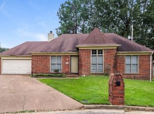 6747 Castlegate Ln, Memphis, TN 38141