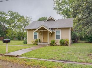 705 Madison St, Cleburne, TX 76033