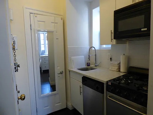 Rented by Town Residential | media 7