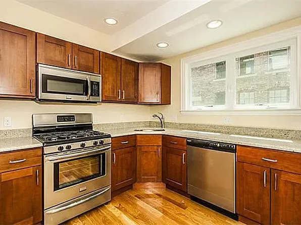 18 Cottage Park Ave #1, Cambridge, MA 02140