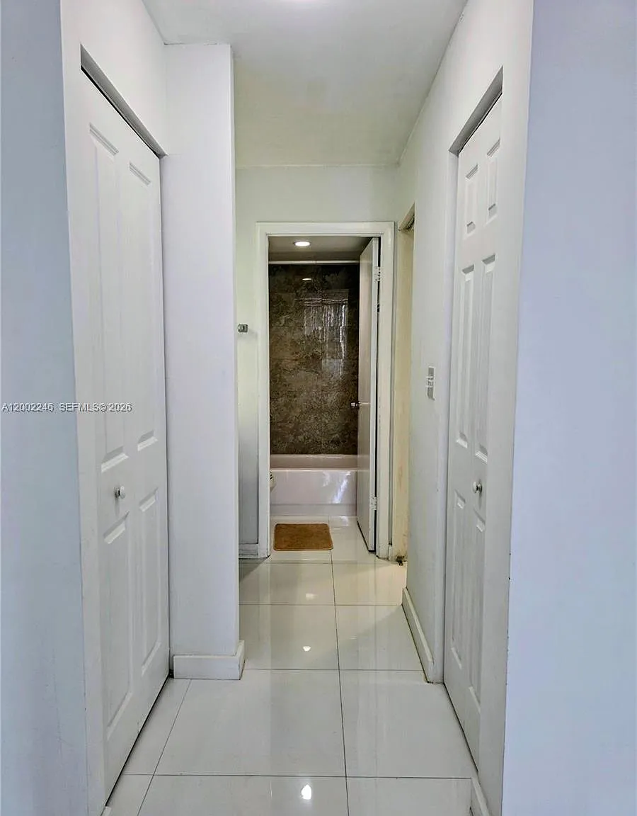 1200 NE Miami Gardens Dr — Photo 4