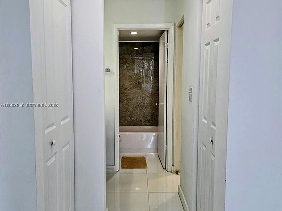 4th image of 1200 NE Miami Gardens Dr APT 1003W