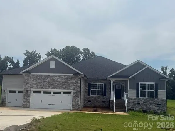 1215 Gardenia Dr #42, Mount Ulla, NC 28125
