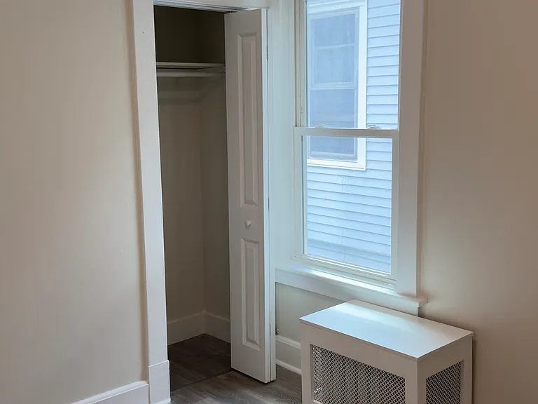28 Glenwood Rd #2 — Photo 10