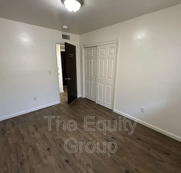 3501 W Colonial Ave #B — Photo 12