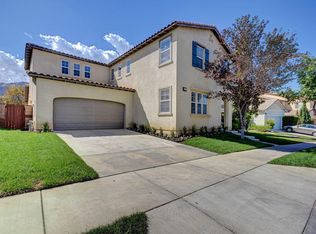 25071 Cliffrose St, Corona, CA 92883