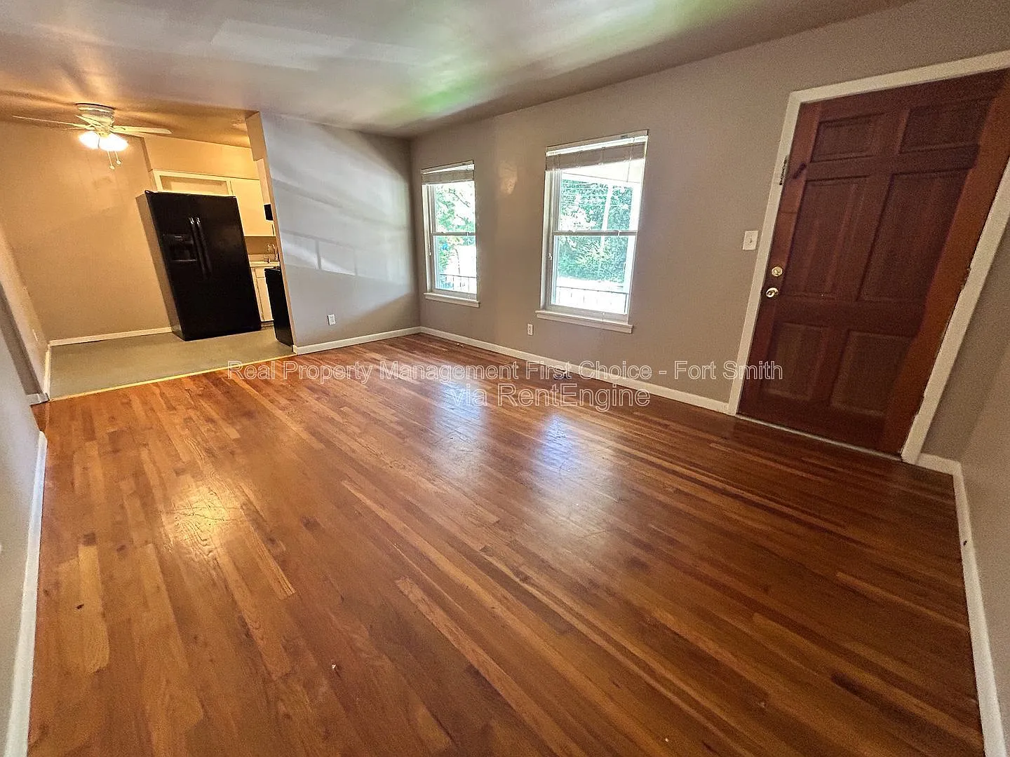 2 bed, 1.0 bath, 795 sqft, $560 — Photo 4