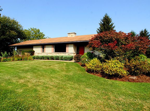 2nd image of 26538 N Pond Shore Dr