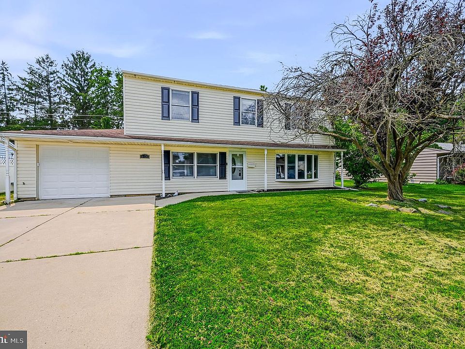 1st image of 24 Keller Rd
