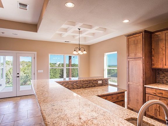 4th image of 1109 Norfolk Ln