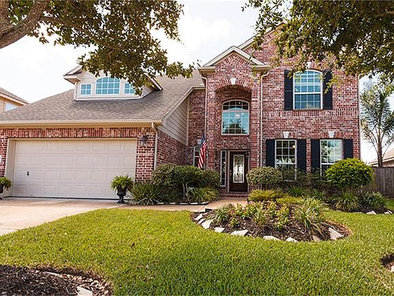 2nd image of 2803 Chinaberry Park Ln