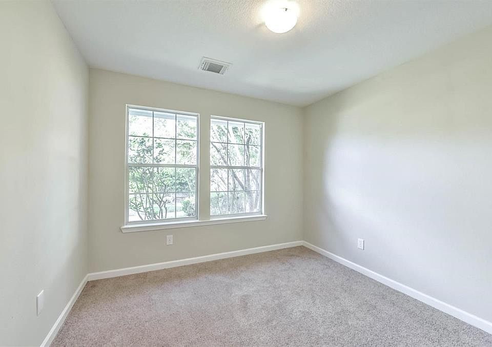 2nd image of 11929 Chanteloup Dr