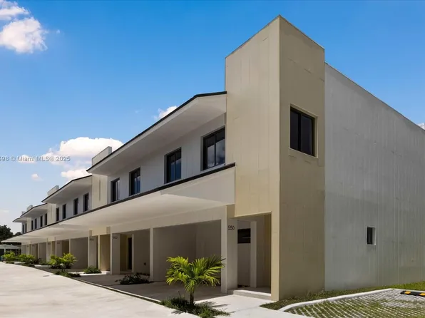 560 NW 7th St Unit 2, Florida City, FL 33034