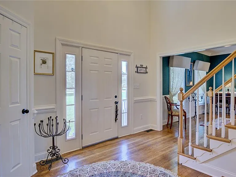 12325 Six Ponds Ln — Photo 16