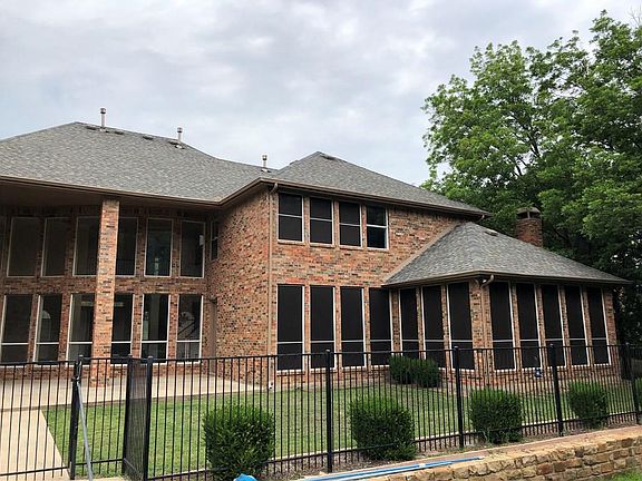 3rd image of 1905 Wickwood Ct